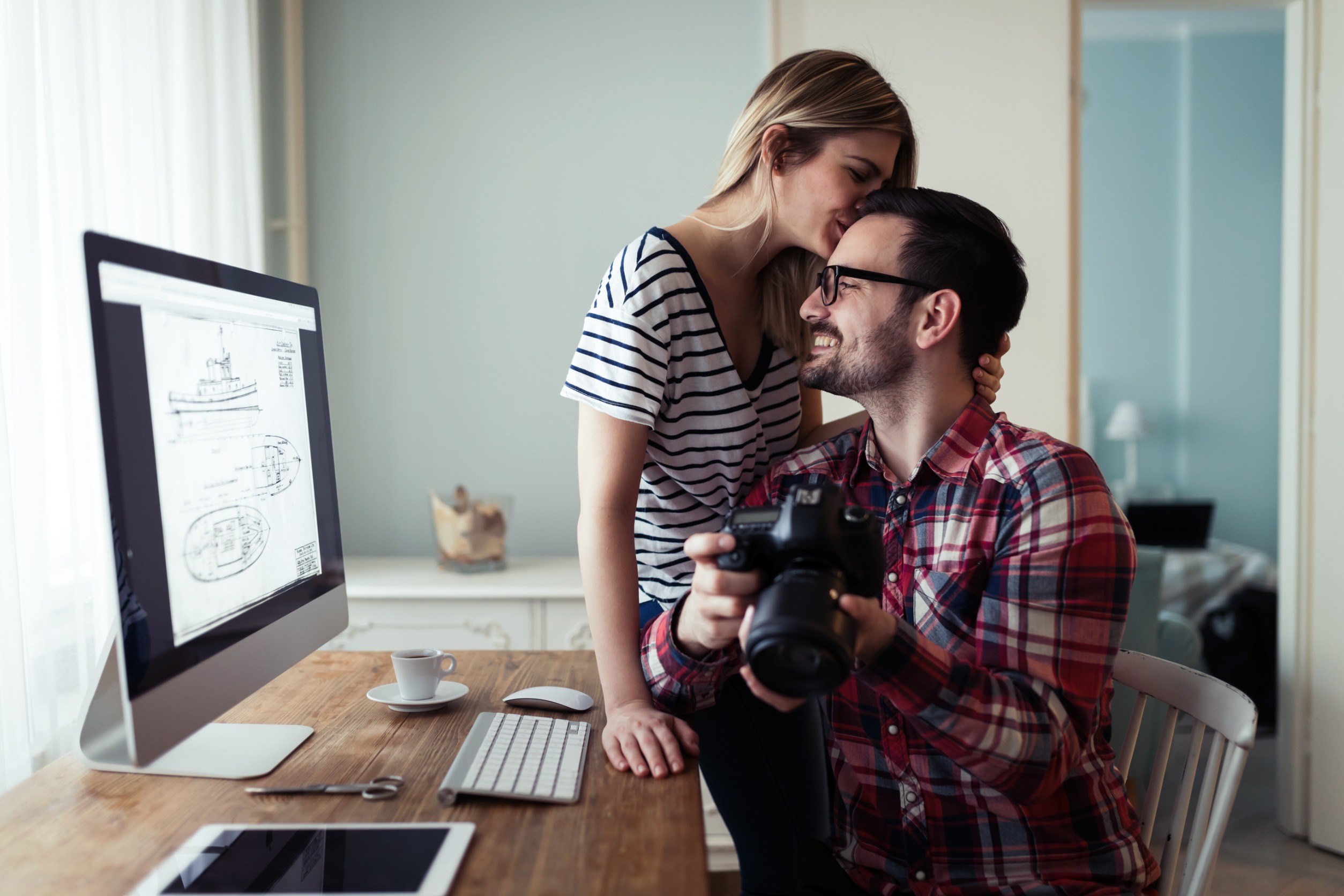 10 Side Hustles Perfect for Couples Looking to Double Their Income