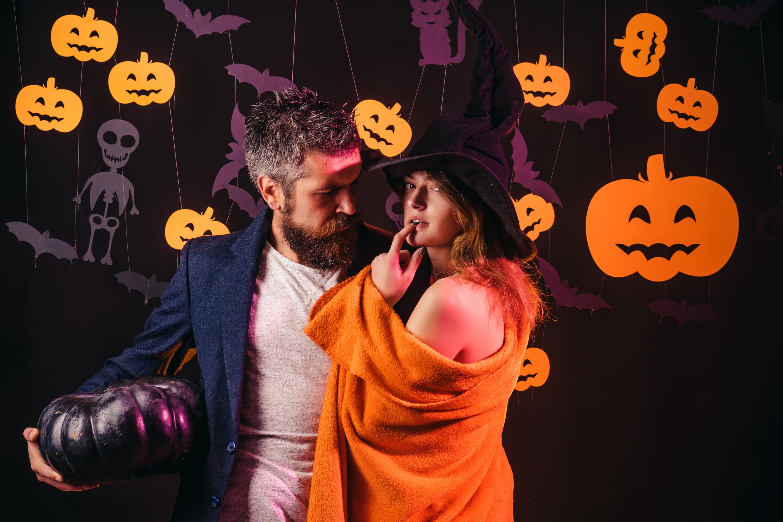 Spooky and Sweet 8 Couples Costumes Perfect for Halloween