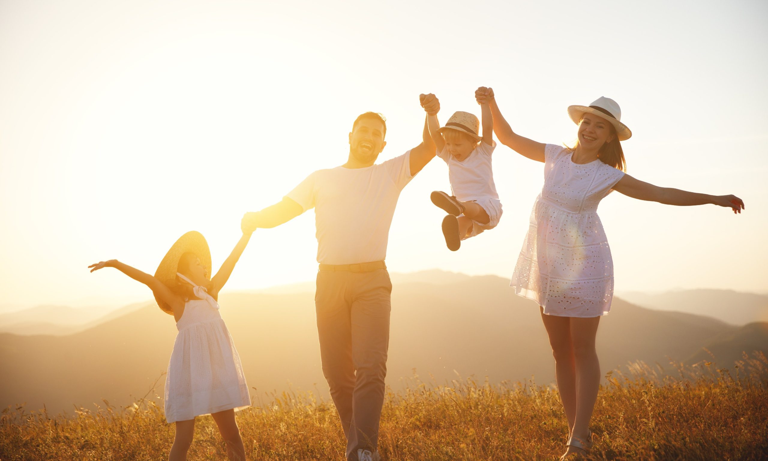 Financial Freedom or Family Life Are DINKS Happier in the Long Run